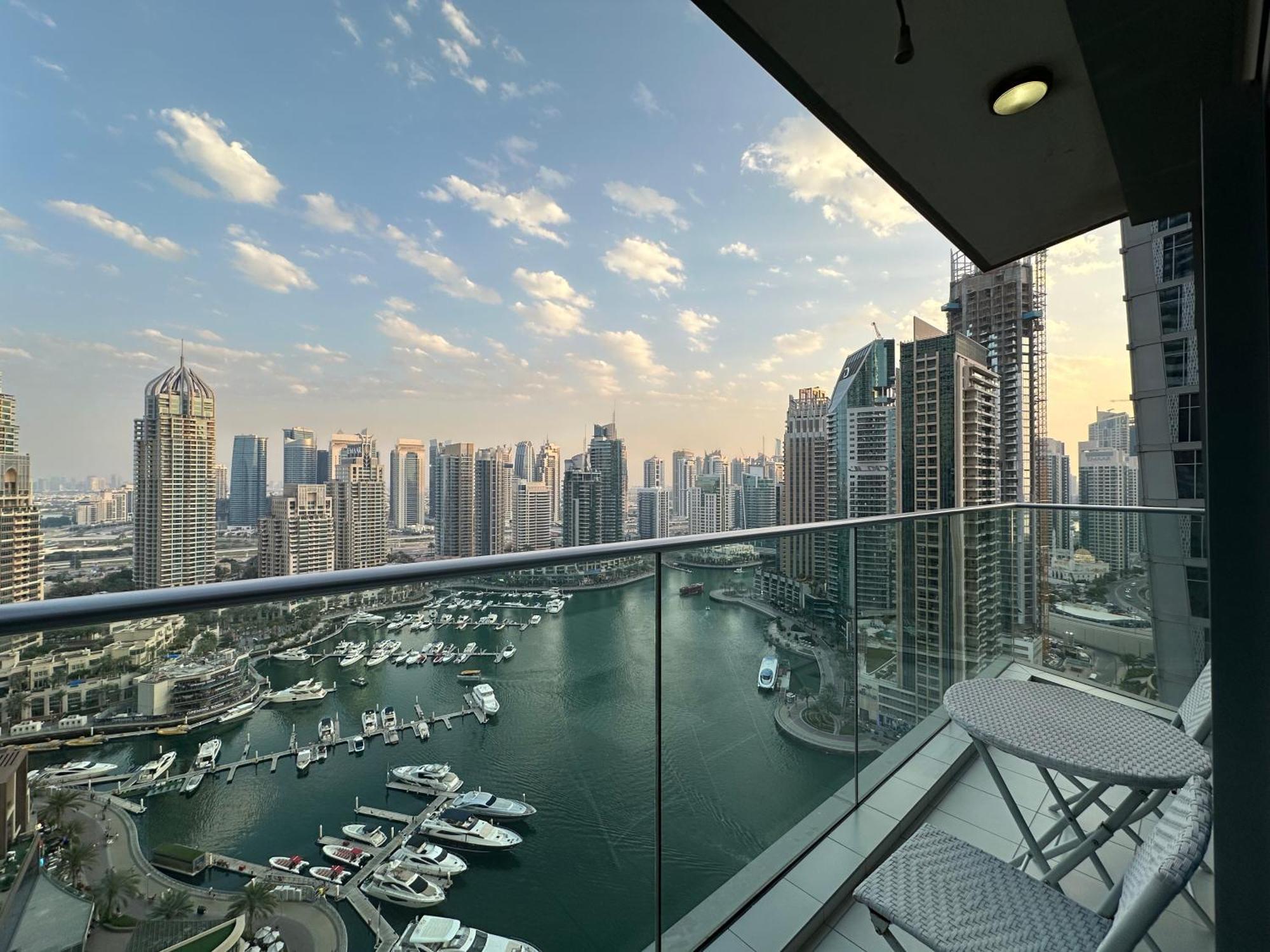 Manzil - 2br In Marina With Sea And Marina View شقة *
